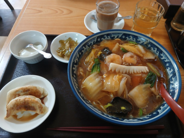 「五目そばセット 1080円」@苗記餃子房の写真