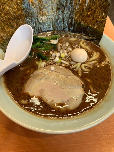 「ラーメン　黒胡椒味噌　860円」@魂心家 福山駅家店の写真