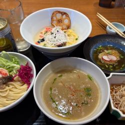 【10周年記念限定麺】1000円+ハイボール300円