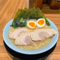 横浜家系ラーメン 丸岡商店 各務原店の画像