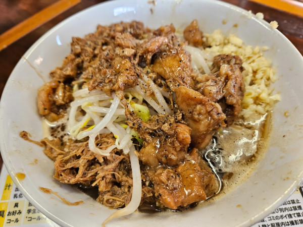 「豚1ヶ入麺1玉」@劇的ラーメン 雑把®の写真