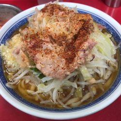 ラーメン豚2枚+塩ラーメン変更券+マキシマムこいたまご1250円