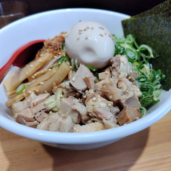 「まぜそば中盛1050円」@らぁ麺 ちり葉の写真