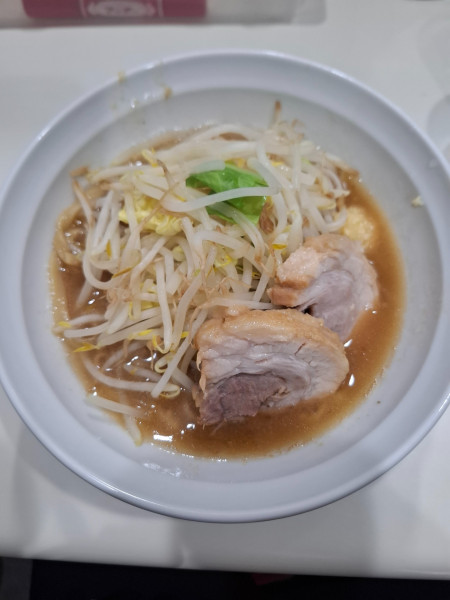 「ミニラーメン(麺120㌘)９３０円」@ブタMENの写真