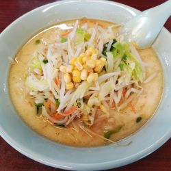 塩こくだしラーメン