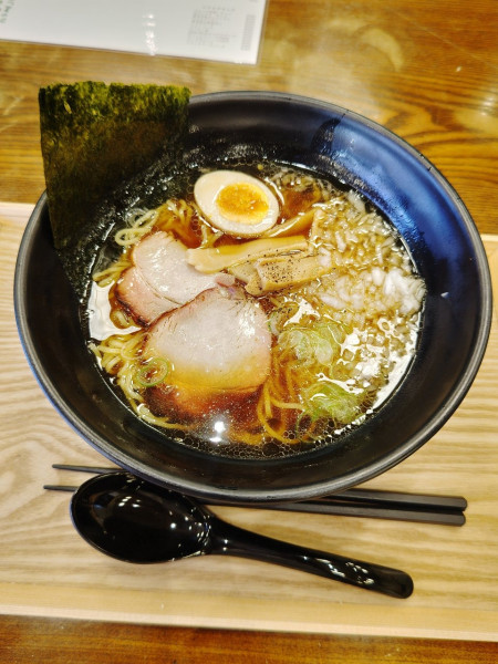 「醤油ラーメン(800円)」@フレッシュランド西多摩 よつ葉の湯 食堂の写真