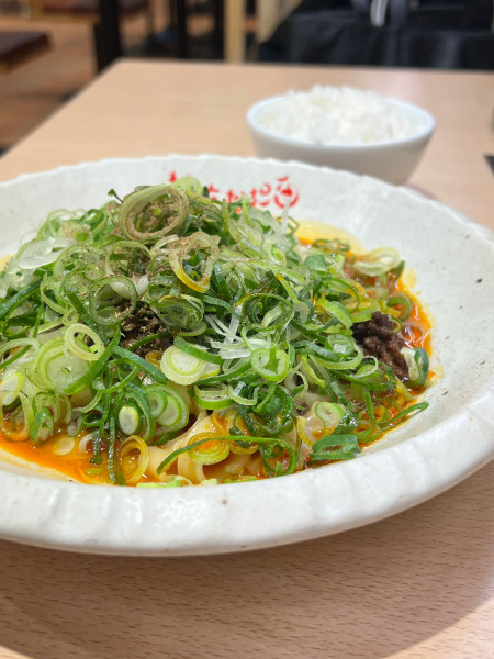 「濃厚汁なし担担麺」@想吃担担面 栄店の写真