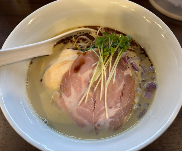 「濃厚牡蠣蕎麦」@麺や でこの写真