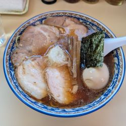 ミックス並1150円、味玉100円