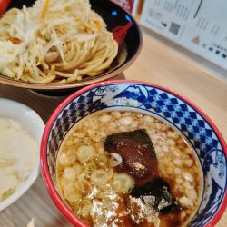 帰ってきた背脂つけ麺(大)(1,200円)