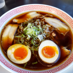 郡山ブラック500円 +味玉