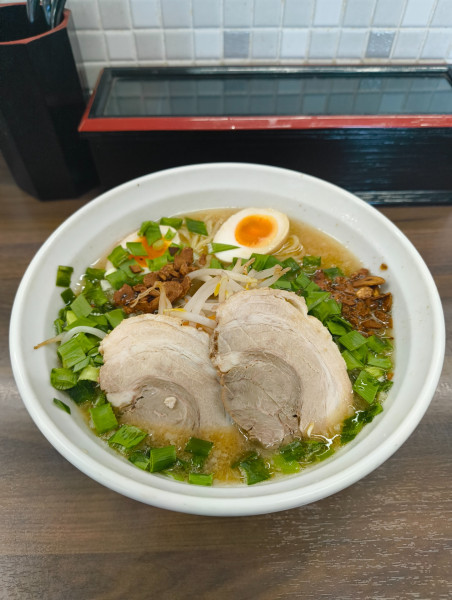 「ニラそば　900円」@マルカミラーメンの写真