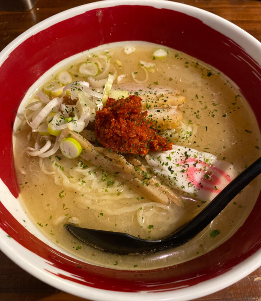 「【限定】赤湯みたいな辛味噌ラーメン　900円」@麺場 ハマトラの写真