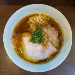 醤油らーめん