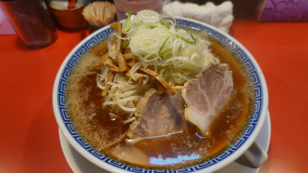 「ラーメン ¥900 + モヤシ増 無料」@中華そば 大河の写真