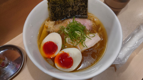 「味玉塩中華そば ¥1,150」@手揉み中華そば 中村の写真