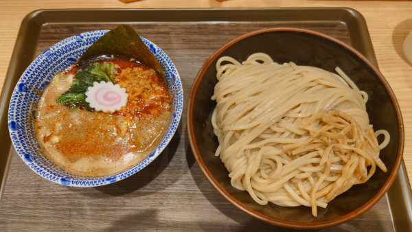 「担々つけ麺並盛 ¥1,040」@舎鈴 JRさいたま新都心ビル店の写真