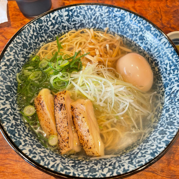 「あっさり鶏そば+味玉」@鶏そば 一瑳の写真