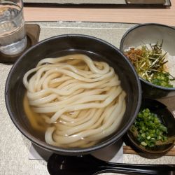かけうどん600円＋玉子かけご飯400円