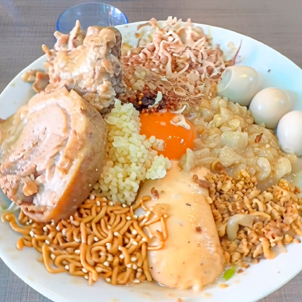 「まぜそば（並）1,200円」@ハイマウントJ つくば店の写真