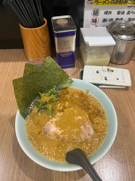 「カレーラーメン」@千家 根岸店の写真