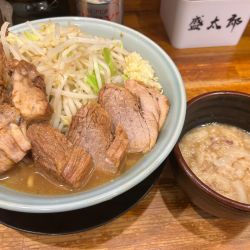 中盛チャーシュー麺W(全マシアブラマシマシ別皿)