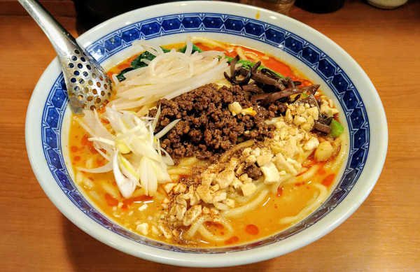 「胡麻味噌担々麺」@麺恋処 いそじの写真