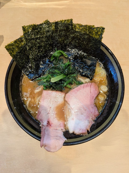 「濃厚らーめん」@らーめん新山の写真