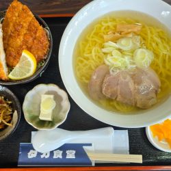 ラーメン定食Ｃ　山塩ラーメン　1600円