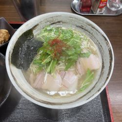 塩らぁめん（800円）