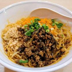 四川汁無し担々麺(小辛･大盛)