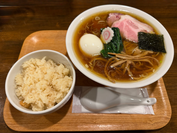 「特製恵那鷄のコンソメ中華そば・熟成醤油1530円」@Yo-shoku OKADAの写真