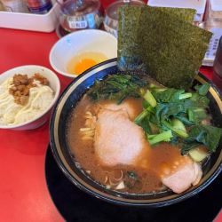 朝ラーメン（並）＋ライス食べ放題