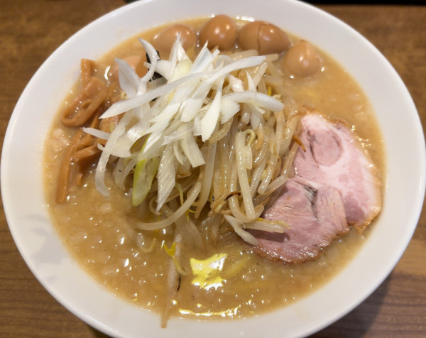 「味噌ラーメン (+うずら5)」@味噌麺処 田坂屋の写真