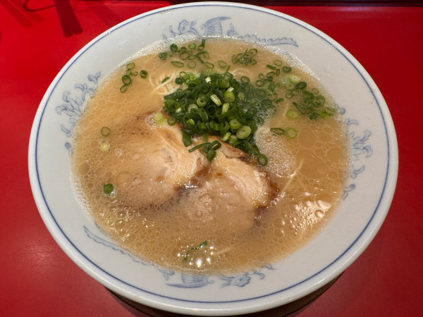 「ラーメン　850円」@いってつの写真