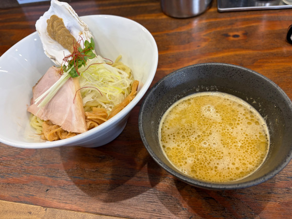 「濃厚牡蠣つけ麺」@貝だしラーメン 貝ガラ屋 町田の写真