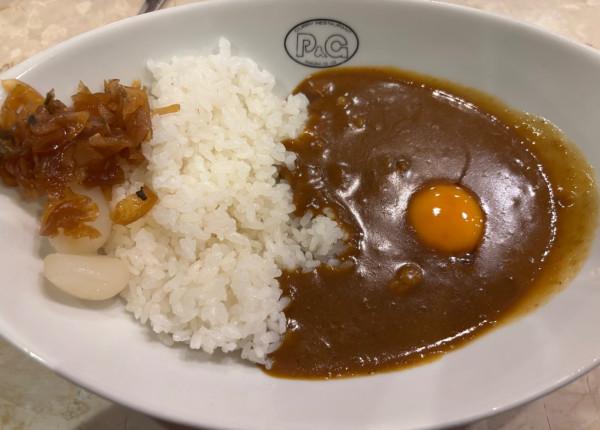 「玉子カレー」@カレー専門店 P&G 京橋店の写真