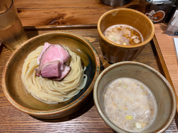 「つけ汁2種1250円」@あいだやの写真