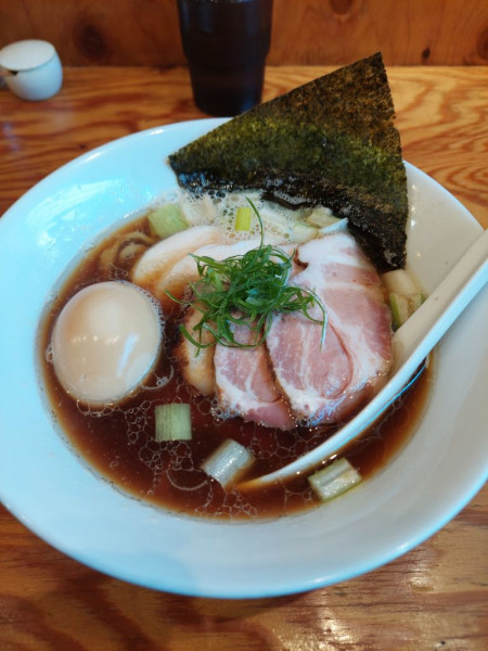 「特製手もみ中華そば＋和え玉・塩」@麺や晴心の写真