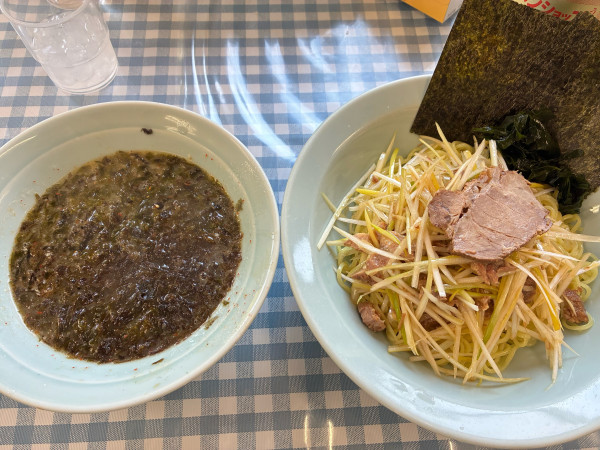 「岩のりつけ麺　ネギトッピング」@ラーメンショップ 津久井店の写真