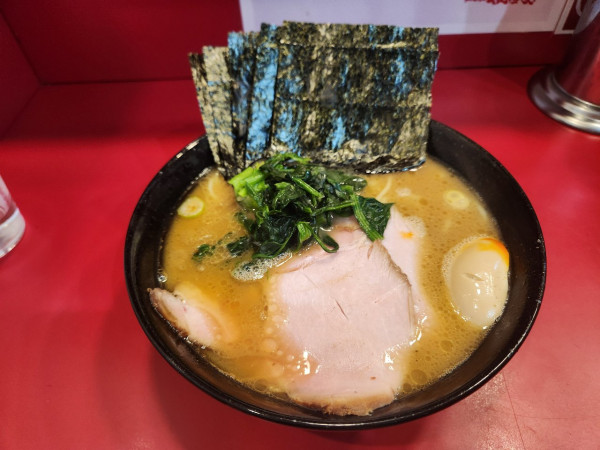 「特製らーめん」@らーめん 谷瀬家 新橋店の写真