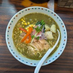 グリーンラーメン