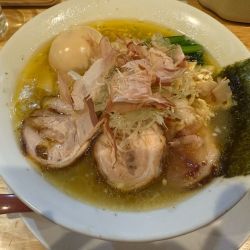 特製うめしおらーめん+替玉