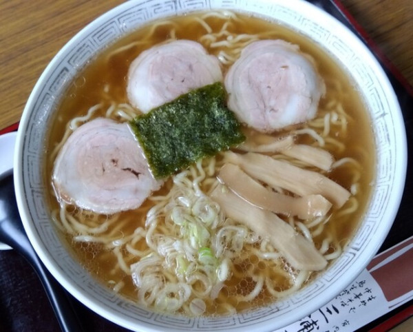 「中華そば 730円 ・大盛 150円」@三浦屋そばやの写真