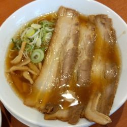 プレミアム醤油 760円 ・大盛り 110円