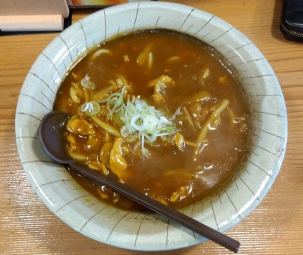「カレーうどん３玉 1000円」@つんつるてんの写真