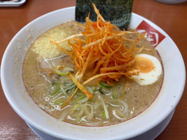 「コク味噌ラーメン＋辛ネギ」@ラーメン ばんだい 吉川店の写真