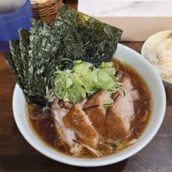大チャーシュー麺