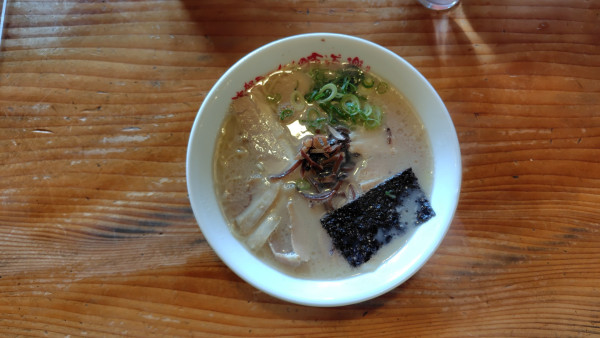 「チャーシュー麺　豚骨」@佐賀ラーメン 喰道楽 北方本店の写真