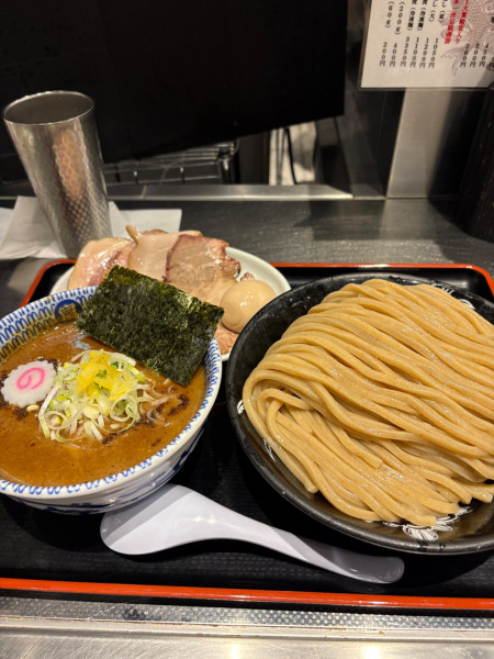 「全部乗せつけめん特」@松戸富田麺絆の写真